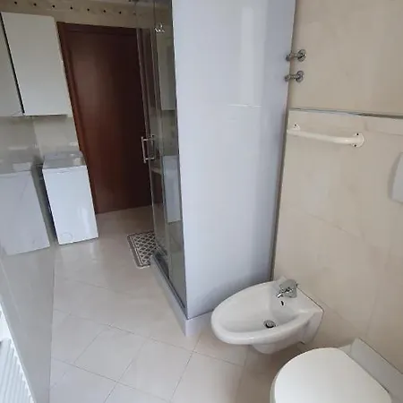 A E Parcheggio Nella Proprieta * Werona