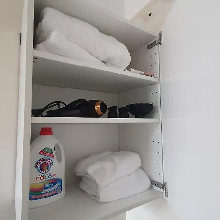 Apartment A E Parcheggio Nella Proprieta Verona