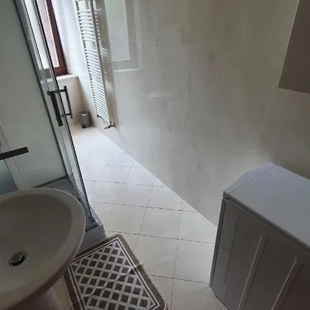 A E Parcheggio Nella Proprieta Apartment
