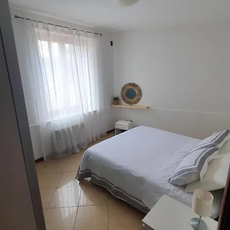 A E Parcheggio Nella Proprieta Apartment Verona